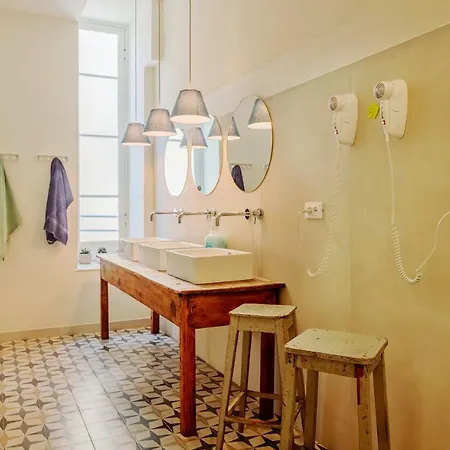 Costello Auberge de jeunesse La Spezia